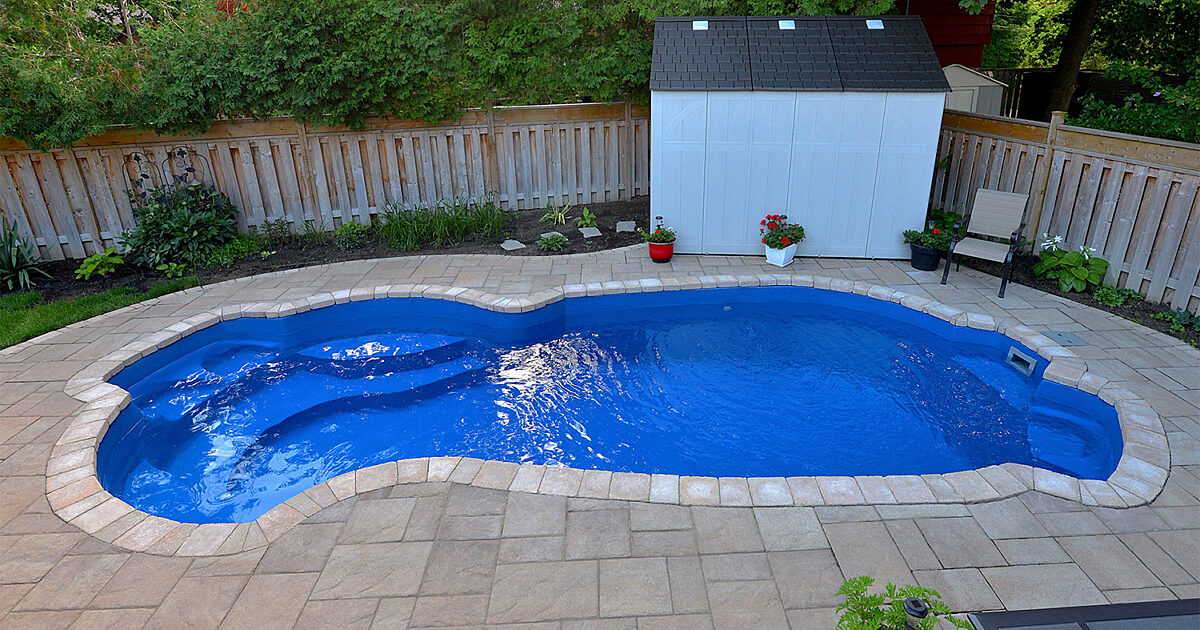 General Swimming Pool Freeform Fiberglass Pools in Canada | Azoria | Azoria