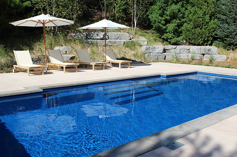 DOLPHIN Britannia Pacific 16x35 001 low