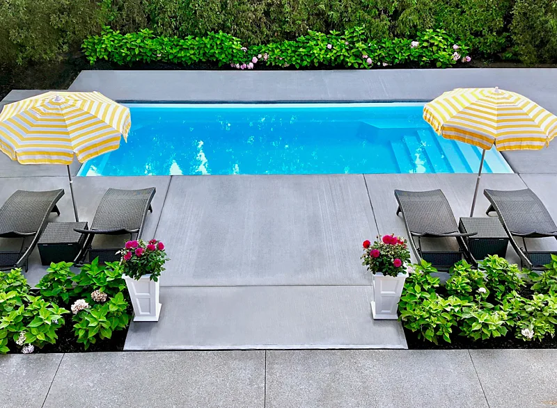 DOLPHIN_Sandbanks_SeaSalt_8x26_003